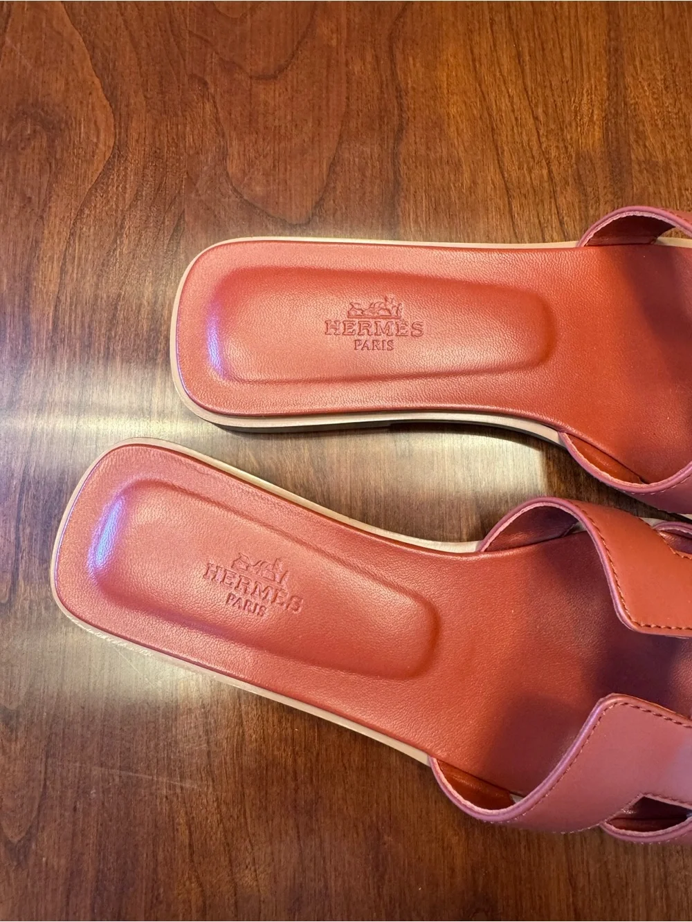 HERMES Oran Sandal with box